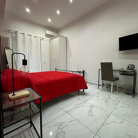 נאפולי Santa Chiara Garden View B&B מראה חיצוני תמונה